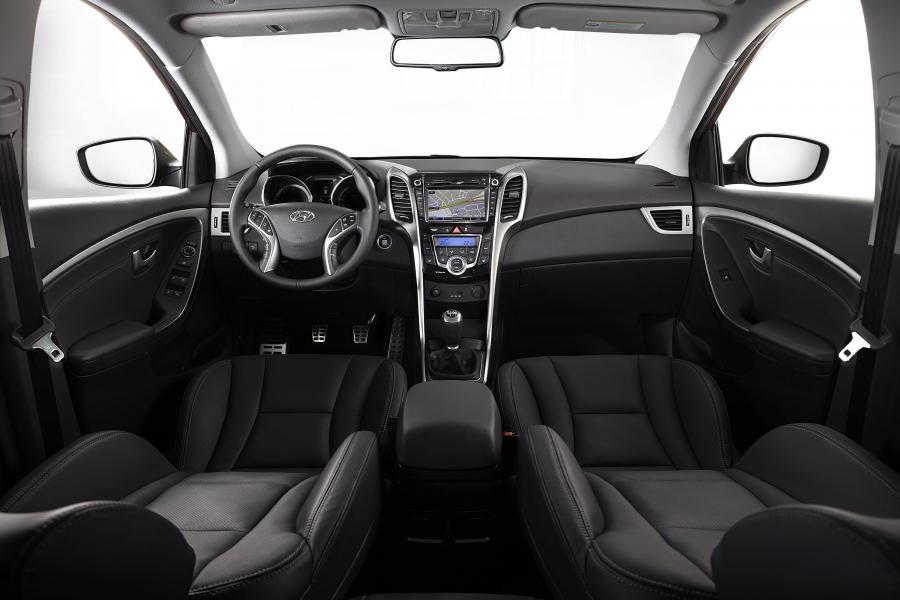  Hyundai i30 5-Door 2012 года  (фото 5 из 76)